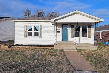 Home for sale in Chaffee MO 3 bedrooms, 1 full baths