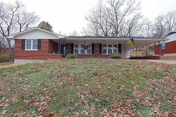 Home for sale in Cape Girardeau MO 2 bedrooms, 1 full baths and 1 half baths