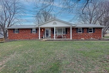 Home for sale in Jackson MO 4 bedrooms, 2 full baths