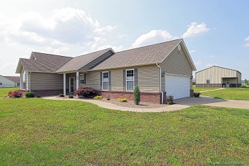 Home for sale in Oran MO 3 bedrooms, 3 full baths