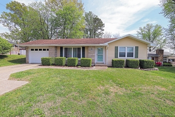Home for sale in Cape Girardeau MO 2 bedrooms, 2 full baths